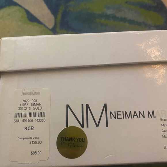 Neiman Marcus - Picture 5 of 5